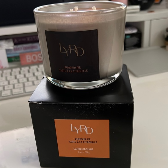 LYRD Candle - Pumpkin Pie - Picture 1 of 4
